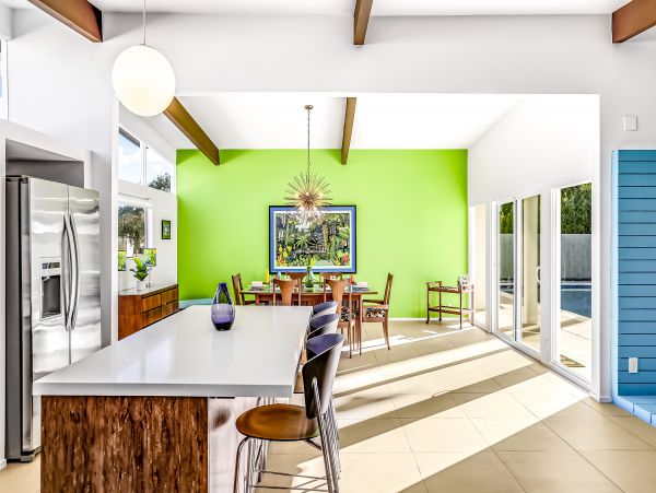 Palm Springs Home 1028336