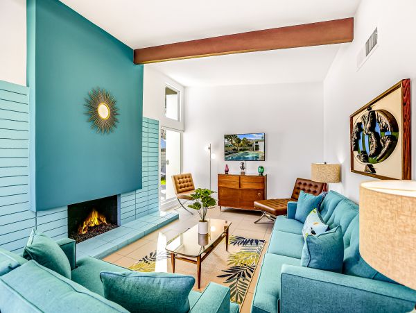 Palm Springs Home 1028336