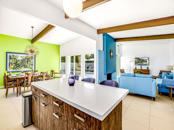 Palm Springs Home 1028336