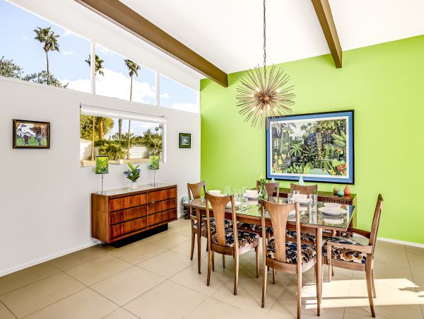 Palm Springs Home 1028336