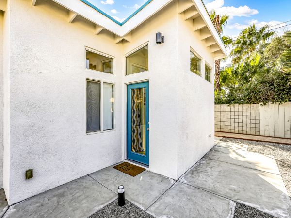 Palm Springs Home 1028336