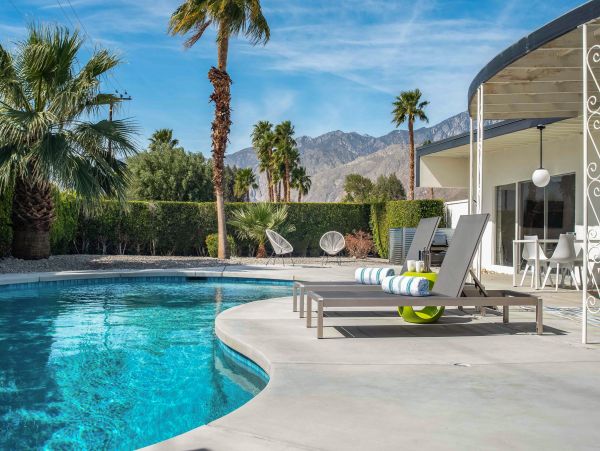 Palm Springs Home 1028337
