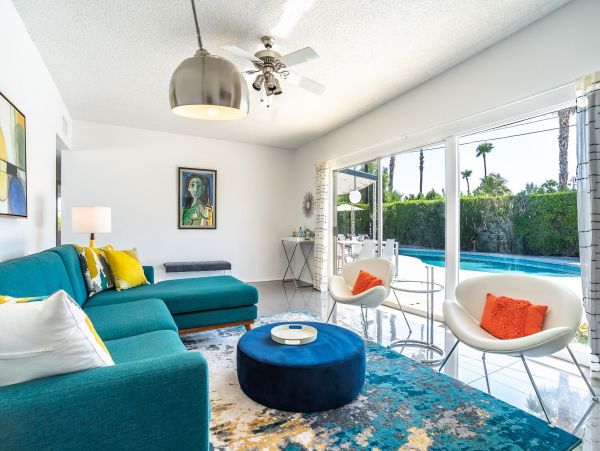 Palm Springs Home 1028337