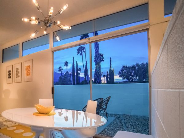 Palm Springs Home 1028337