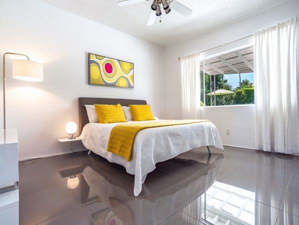 Palm Springs Home 1028337