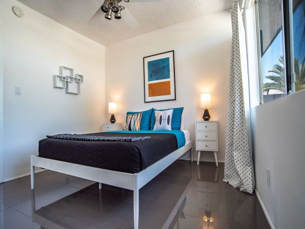 Palm Springs Home 1028337
