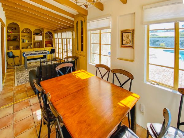 Palm Springs Home 1028338