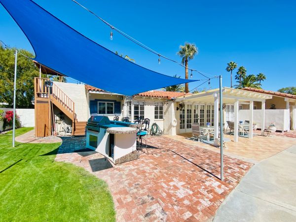 Palm Springs Home 1028338