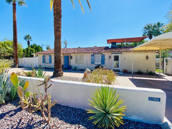 Palm Springs Home 1028338