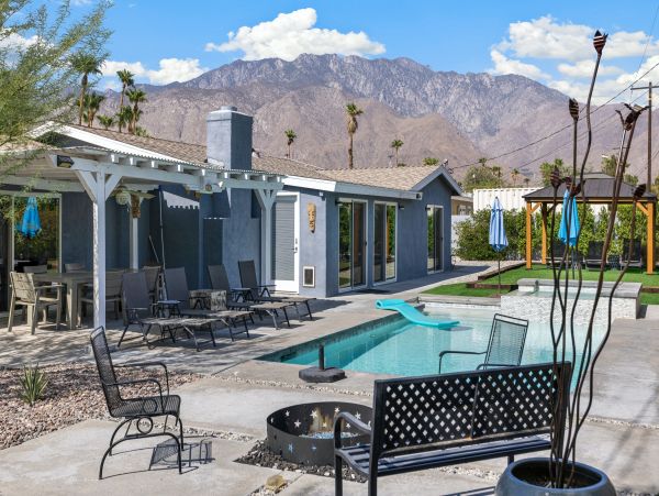 A Chic Four-Bedroom Palm Springs Home With A Private Pool And Hot Tub