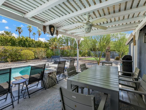 A Chic Four-Bedroom Palm Springs Home With A Private Pool And Hot Tub