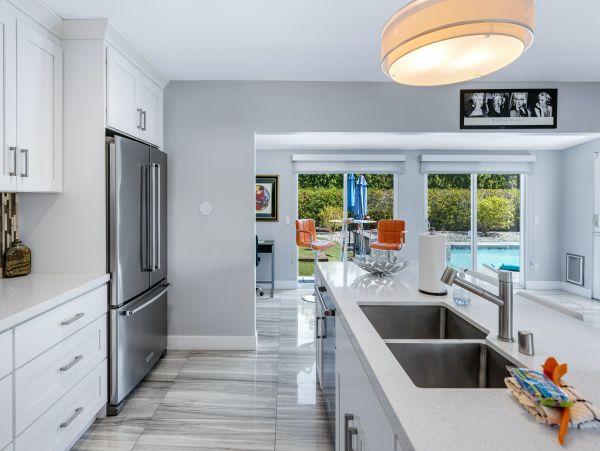 A Chic Four-Bedroom Palm Springs Home With A Private Pool And Hot Tub