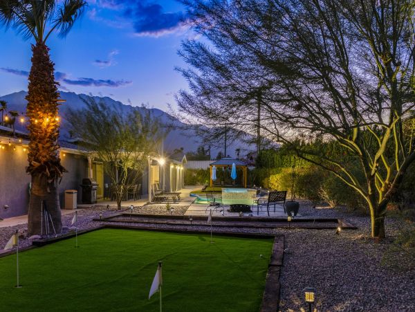 A Chic Four-Bedroom Palm Springs Home With A Private Pool And Hot Tub
