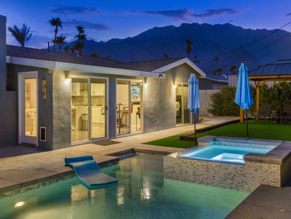 A Chic Four-Bedroom Palm Springs Home With A Private Pool And Hot Tub