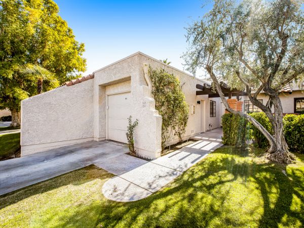 Palm Springs Home 1028340