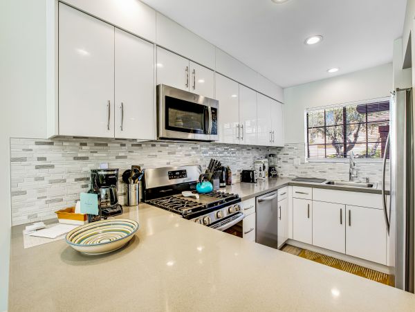 Palm Springs Home 1028340