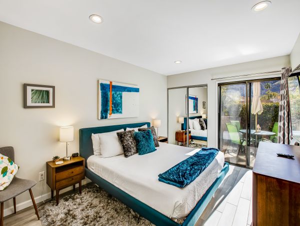 Palm Springs Home 1028340