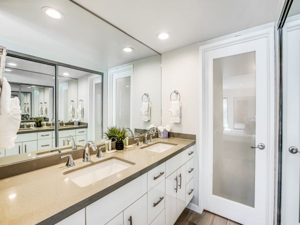 Palm Springs Home 1028340