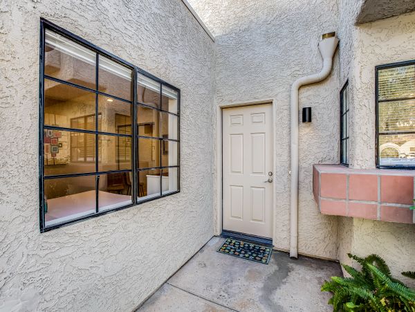 Palm Springs Home 1028340
