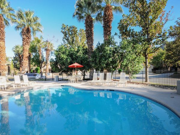 Palm Springs Home 1028340