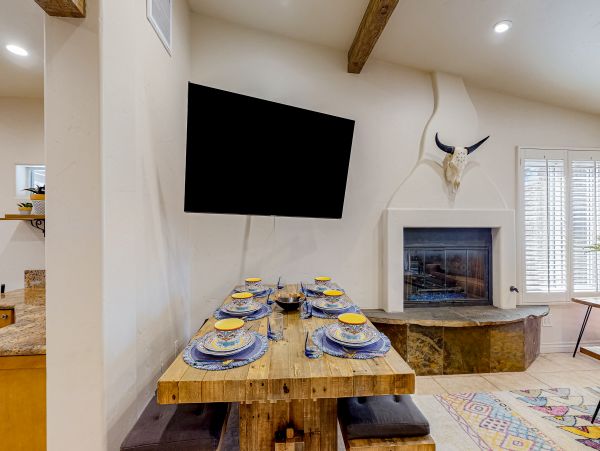 Palm Springs Home 1028341