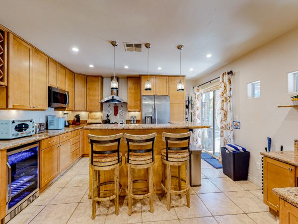 Palm Springs Home 1028341