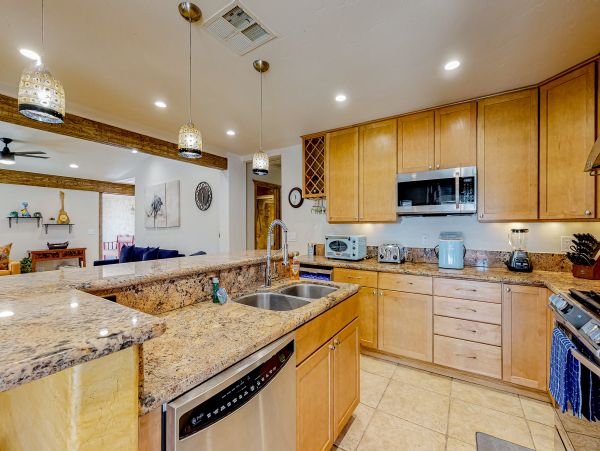 Palm Springs Home 1028341