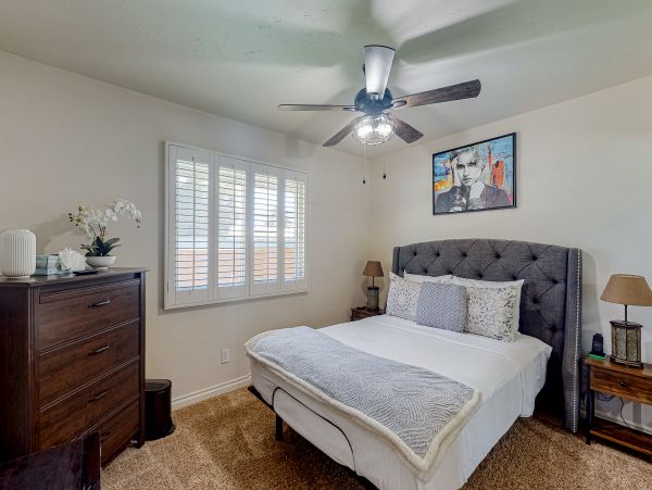 Palm Springs Home 1028341