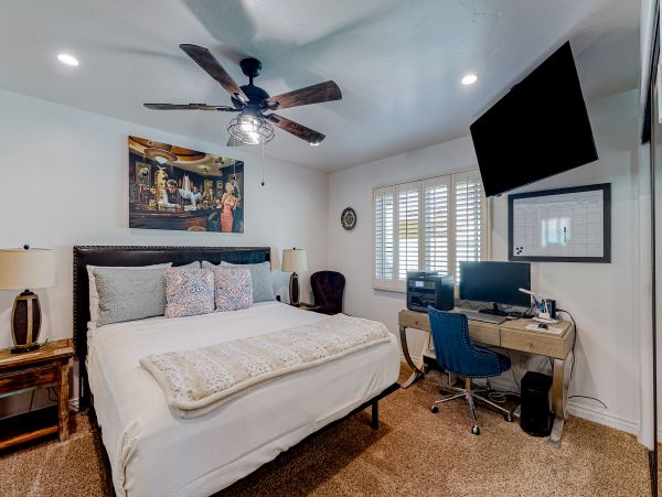 Palm Springs Home 1028341