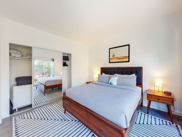 Palm Springs Home 1028342