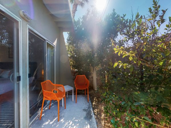 Palm Springs Home 1028342