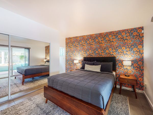 Palm Springs Home 1028342