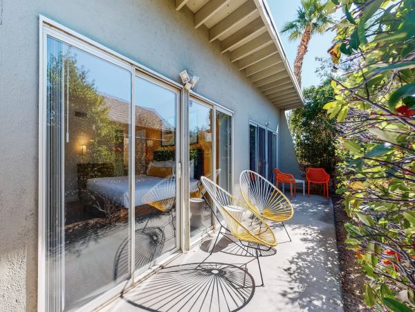 Palm Springs Home 1028342