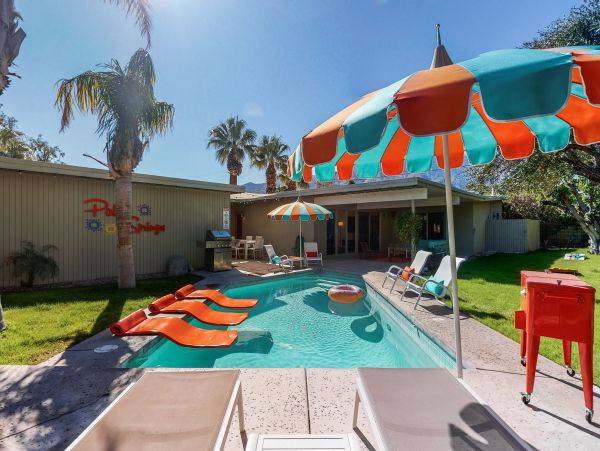 Palm Springs Home 1028342