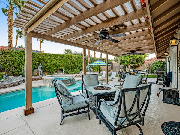Palm Springs Home 1028343