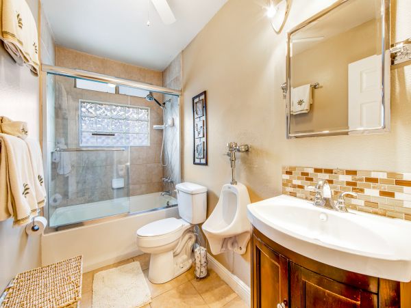 Palm Springs Home 1028343