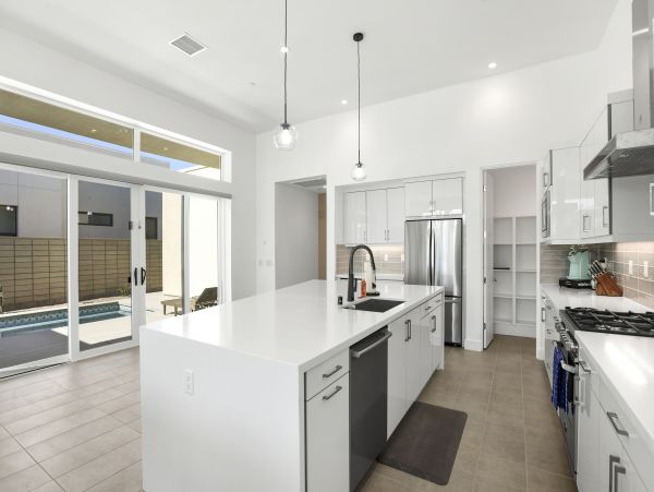 Palm Springs Home 1028344