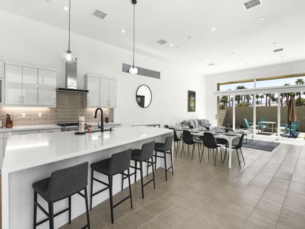 Palm Springs Home 1028344