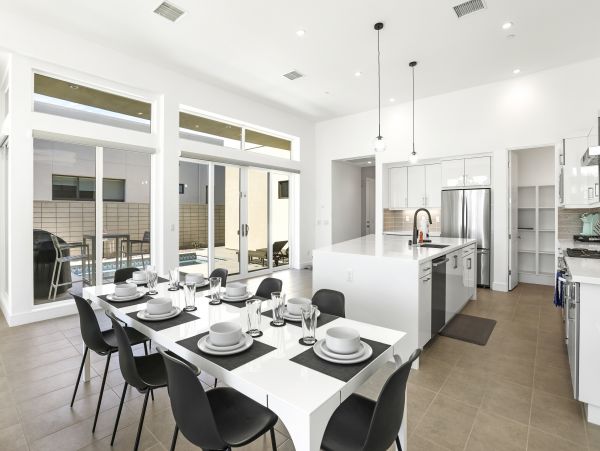 Palm Springs Home 1028344