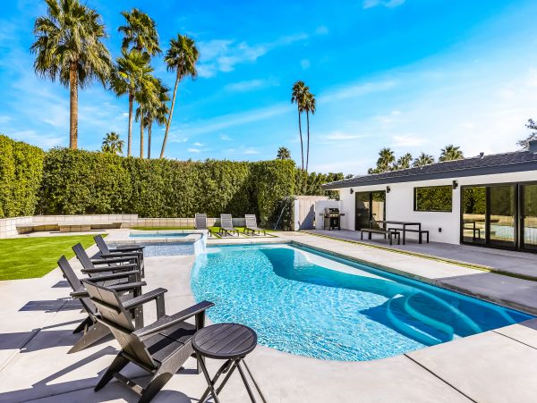 Palm Springs Home 1028345