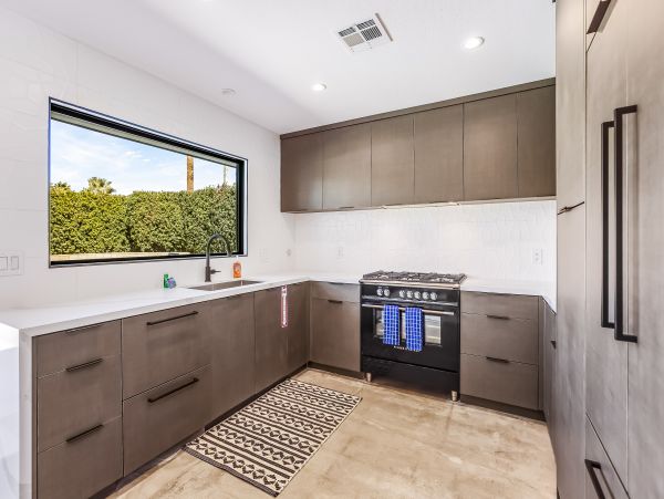 Palm Springs Home 1028345