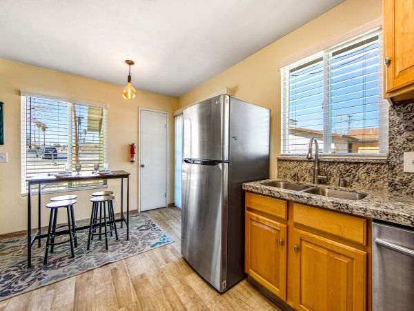 Palm Springs Home 1028346