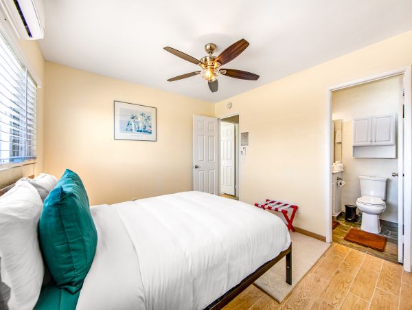 Palm Springs Home 1028346