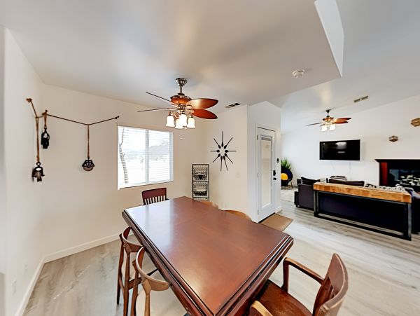 Palm Springs Home 1028347