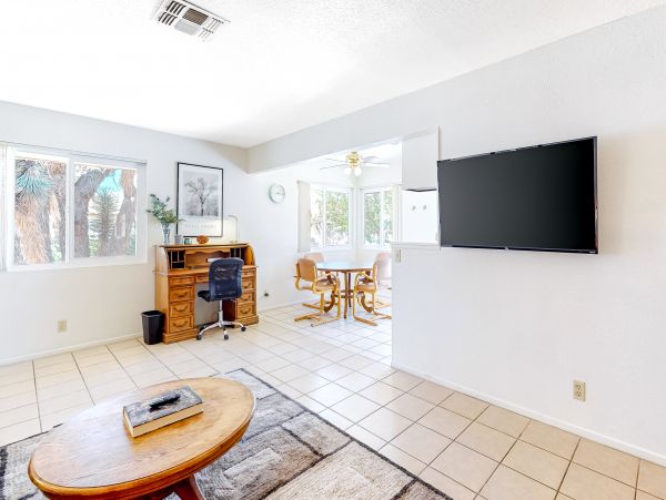 Palm Springs Home 1028348