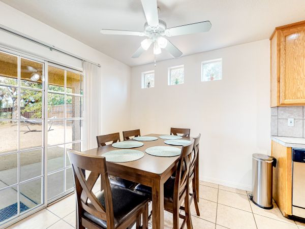 Palm Springs Home 1028349