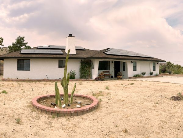 Palm Springs Home 1028350