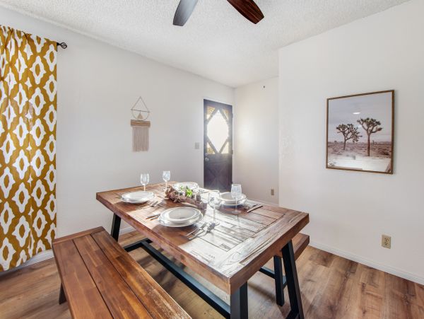 Palm Springs Home 1028351