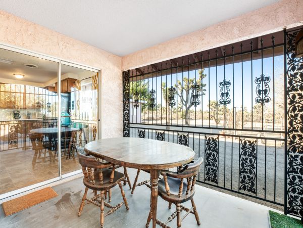 Palm Springs Home 1028351