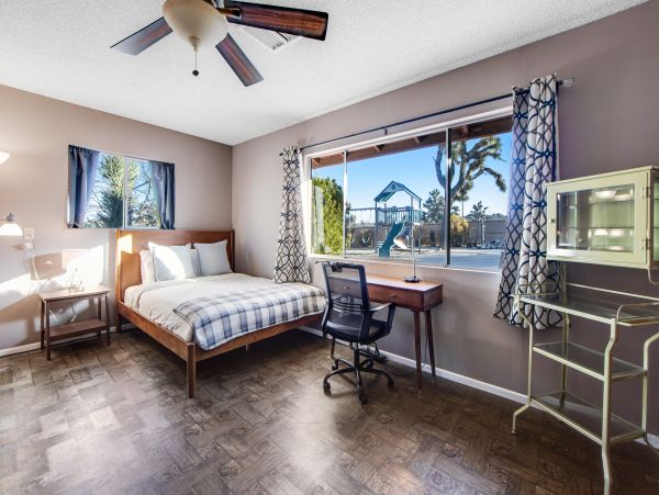 Palm Springs Home 1028351